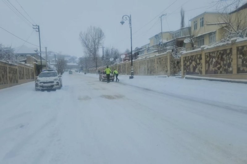 Naxçıvan DYP hava şəraiti ilə bağlı hərəkət iştirakçılarına müraciət edib