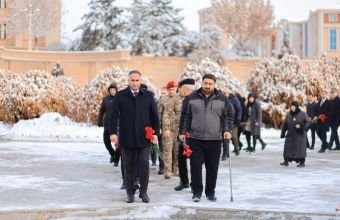 Naxçıvan qaziləri Şəhidlər Xiyabanını ziyarət edib -