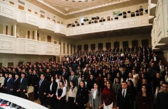 Naxçıvanda Gənclər Günü müsanibətilə bir qrup gənc təltif edilib -