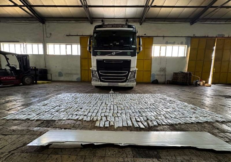 Naxçıvanda xüsusi üsulla gizlədilmiş 39 kiloqramdan artıq heroin aşkar edildi