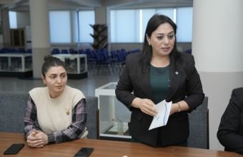 NDU Elmi Kitabxanasında 20 Yanvar faciəsinə həsr olunmuş dəyirmi masa keçirilib -