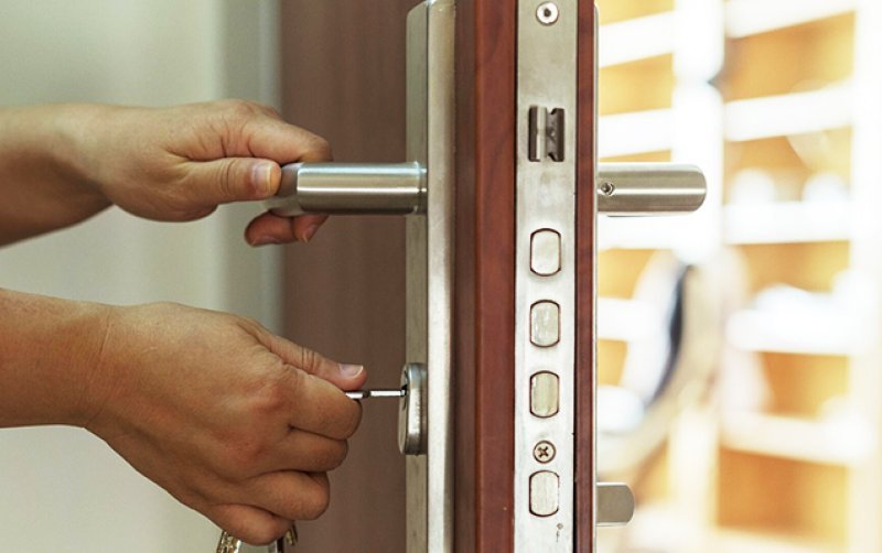 Qaynata adına olan evdən gəlinə pay düşürmü? -