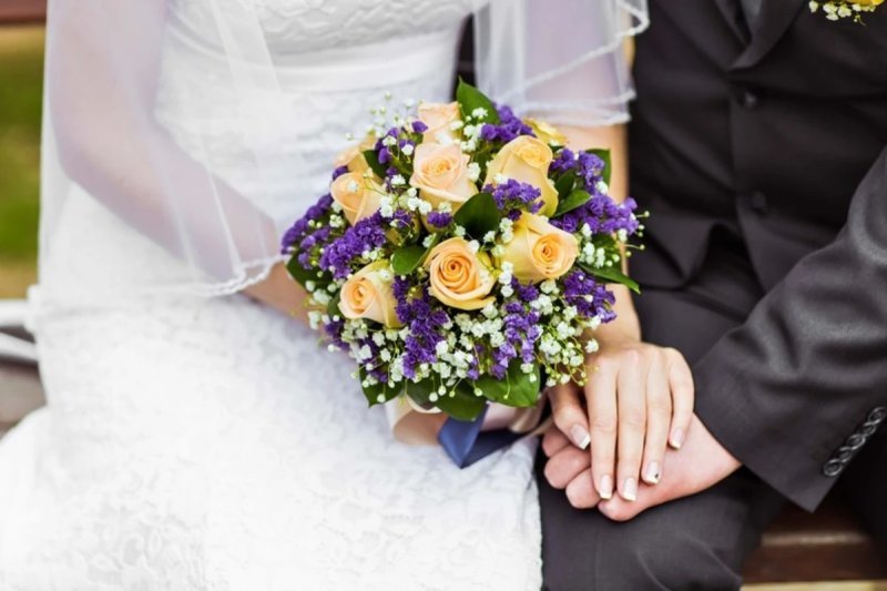 Xaricdə yaşayan Azərbaycan vətəndaşlarının nikahının bağlanması -