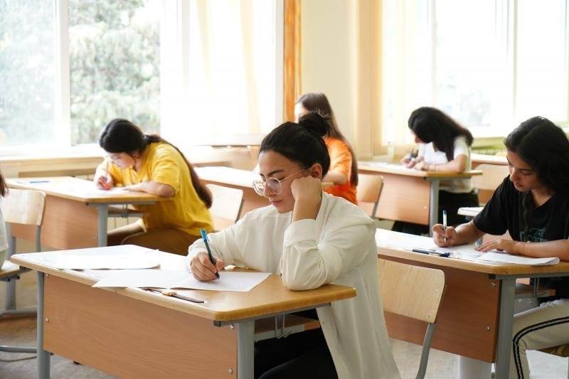 Xüsusi qabiliyyət tələb edən bəzi ixtisasların test balında dəyişiklik edilib