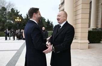 ABŞ Vitse-prezidentinin rəsmi qarşılanma mərasimi olub -