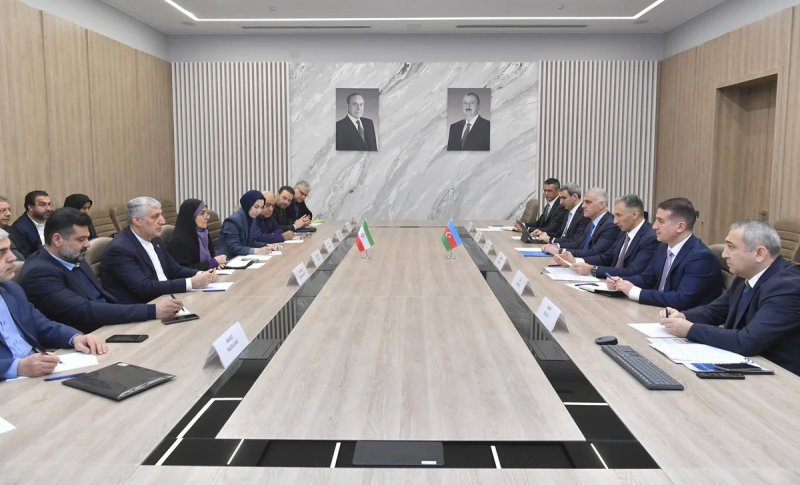 Azərbaycan İran ilə nəqliyyat sahəsində yol xəritəsinin hazırlanmasını razılaşdırıb