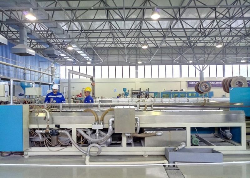 Azərbaycanda sənaye istehsalı 3 %-ə yaxın artıb