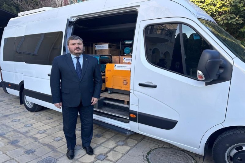 Azərbaycandan Ukraynaya enerji avadanlıqları göndərilib