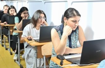 Direktorların işə qəbulu üzrə 975 nəfər müsahibədə iştirak hüququ qazanıb