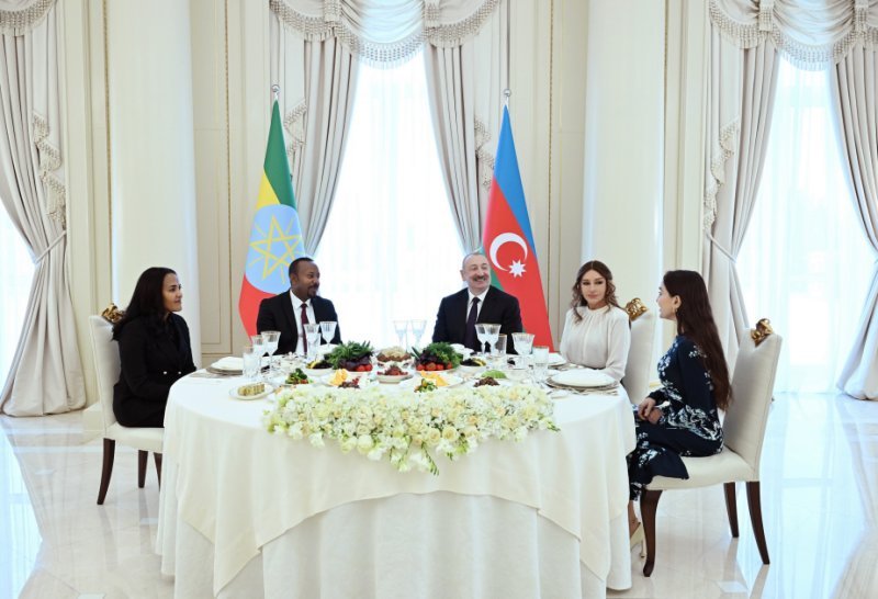 Efiopiyanın Baş nazirinin şərəfinə rəsmi nahar verilib