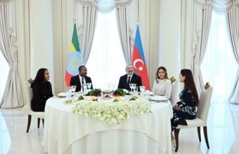 Efiopiyanın Baş nazirinin şərəfinə rəsmi nahar verilib