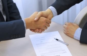 Əmək müqaviləsi bağlanan zaman sınaq müddəti nə qədər  müəyyən olunur? -