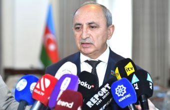 Əziz Ələkbərli: Qərbi Azərbaycan qaçqınlarının öz torpaqlarına qayıdacağına əminik