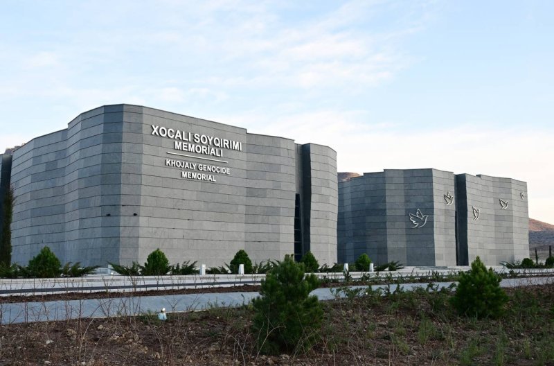 Heydər Əliyev Fondunun konsepsiyası əsasında yaradılan Xocalı Soyqırımı Memorialının xüsusiyyətləri