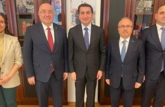Hikmət Hacıyev Türkiyə XİN rəsmisi ilə görüşüb