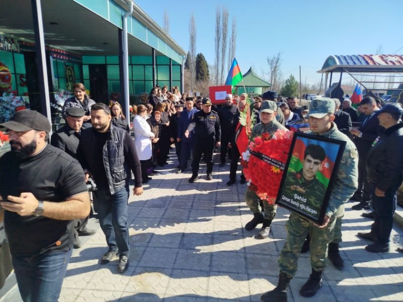 İtkin şəhid Qılman Hacıyevlə vida mərasimi keçirilib