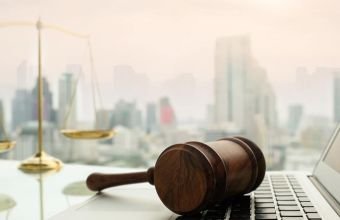 Kassasiya instansiyası hansı məhkəmənin qərarlarından şikayətlərə baxır? -