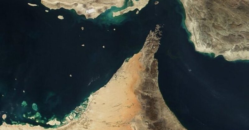 KİV: İran Hörmüz boğazını bağlayır