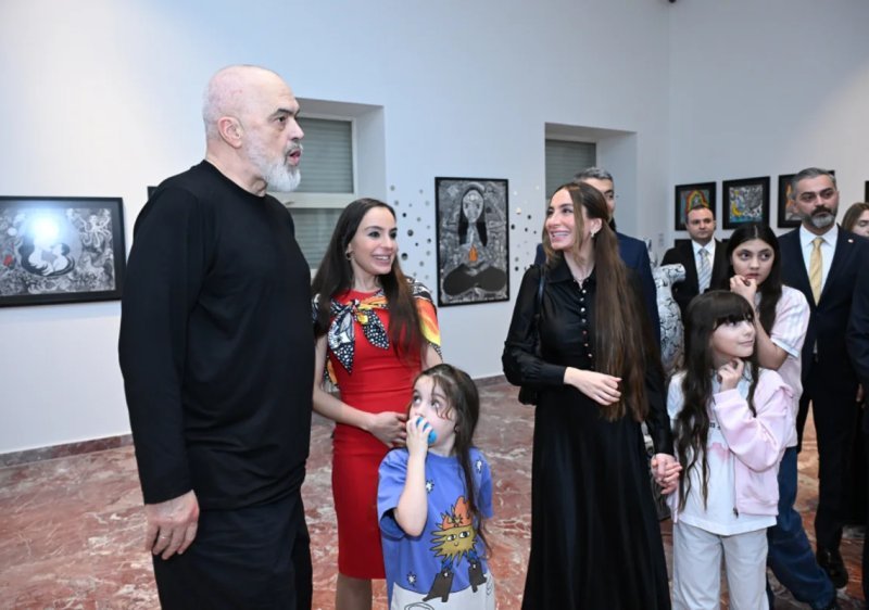 Leyla və Arzu Əliyevalar Tiranada MAMA "Ana təbiət" beynəlxalq incəsənət sərgisinin açılışına qatılıblar -