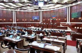 Milli Məclisin plenar iclası başlayıb