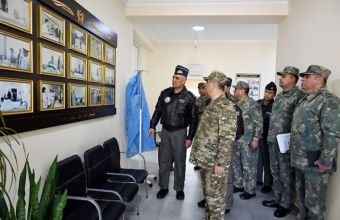 Müdafiə naziri Hava Döyüş Komandanlığına göstərişlər verib