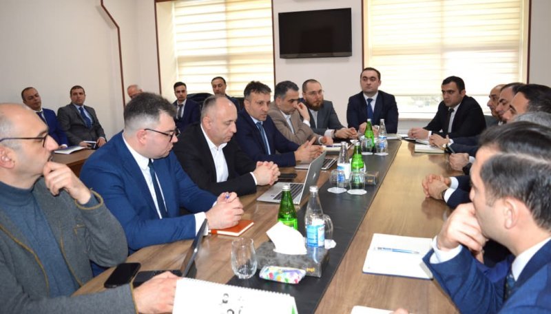 Naxçıvan Rəqəmsal İnkişaf və Nəqliyyat Nazirliyi ilə Aztelekom arasında  işgüzar görüş keçirilib