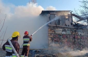 Naxçıvanda ötən sutka ərzində 2 yanğın hadisəsi baş verib