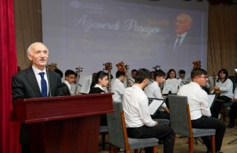 Naxçıvanda xalq artisti, dirijor Ağaverdi Paşayevin 75 illik yubileyi qeyd olunub -