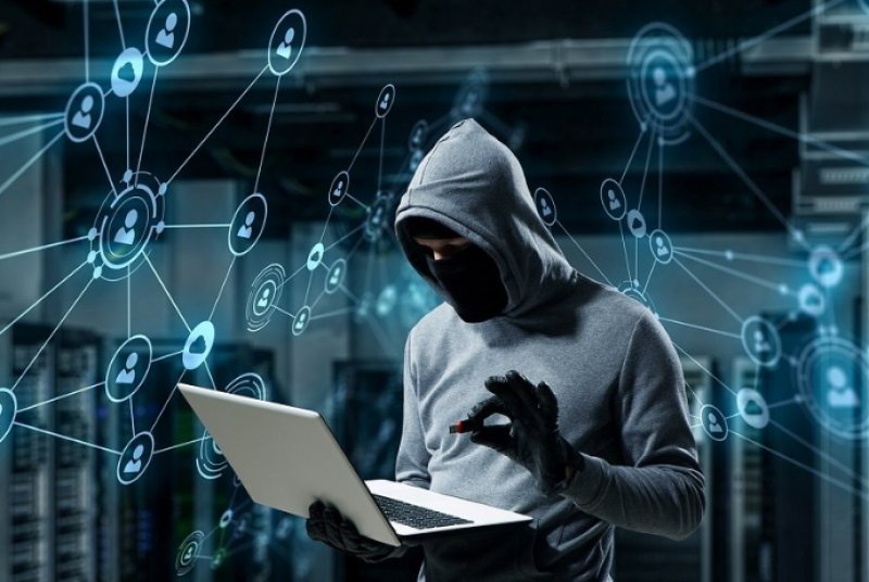 Ötən ilin ikinci yarısında dövlət qurumlarına edilən kiberhücumların sayı açıqlandı