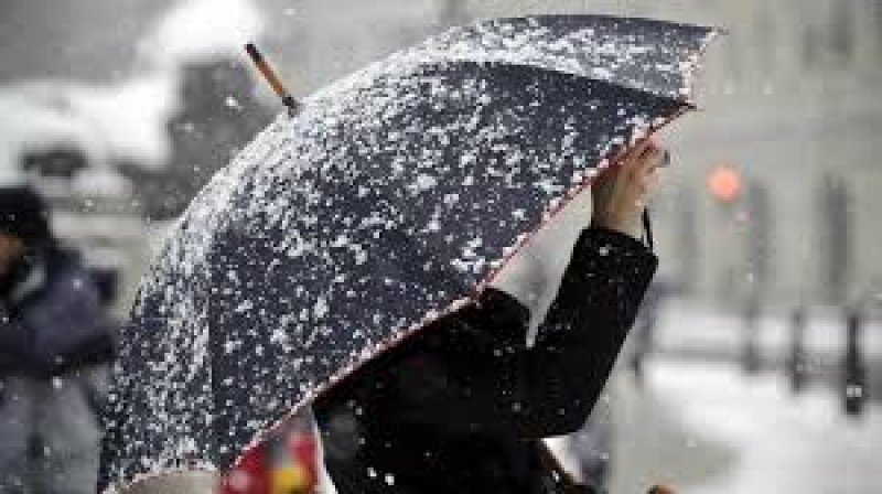 Şahbuzda qar yağır