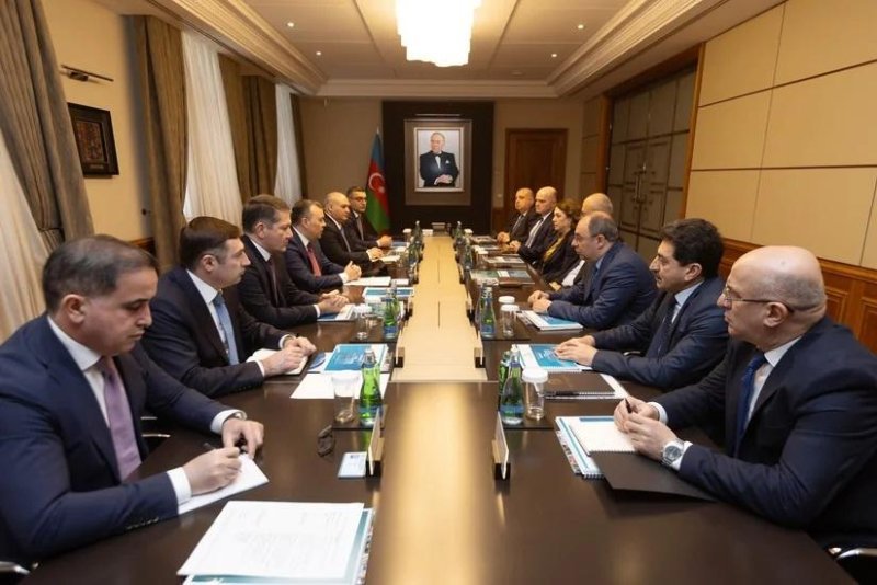 Sahil Babayev İctimai şura üzvləri ilə görüşüb