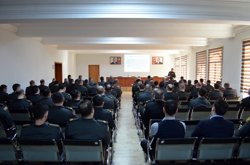 Tibb İdarəsində təlim-metodiki toplanış keçirilib