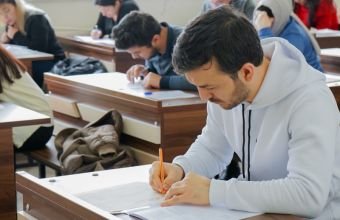 Xarici dillər üzrə fəlsəfə doktoru imtahanı keçirilib