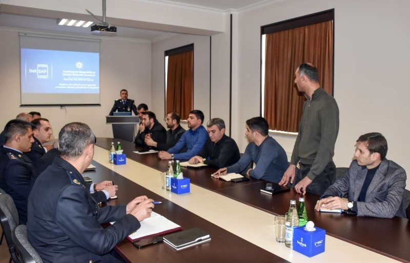 Xarici ticarət iştirakçıları ilə növbəti görüş keçirilib