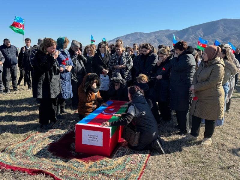 Xocalı faciəsi zamanı itkin düşən Zibeydə Əhmədova Xocalıda dəfn olunub -