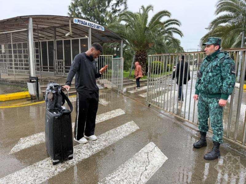 Azərbaycan vasitəsilə İrandan 312 nəfər təxliyə olunub