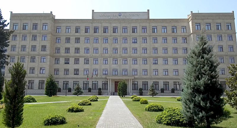 Azərbaycan və Serbiya ordularının Baş Qərargah rəisləri arasında telefon danışığı olub