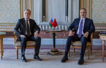 Azərbaycan və  Türkiyə XİN başçıları arasında görüş keçirilib