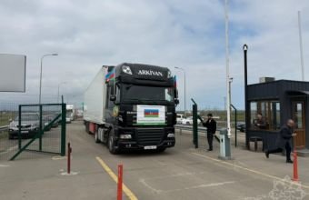 Azərbaycandan İrana göndərilən humanitar yardım dövlət sərhədindən keçib -