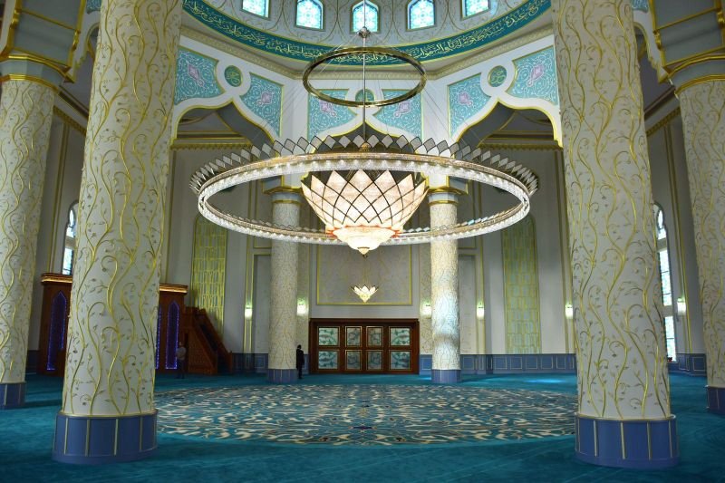 Bu gecə ehtimal edilən ikinci Qədr gecəsidir