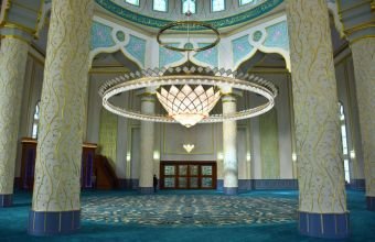 Bu gecə ehtimal edilən ikinci Qədr gecəsidir