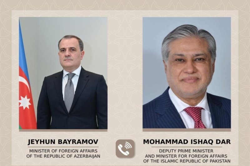 Ceyhun Bayramovla Məhəmməd İshaq Dar arasında telefon danışığı olub