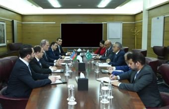 Ceyhun Bayramov Məhəmməd İshaq Darla görüşüb