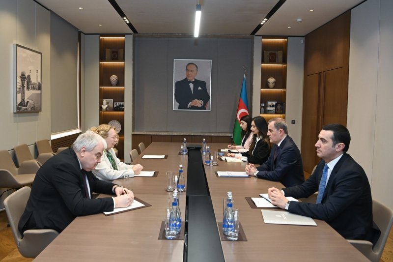 Ceyhun Bayramov Tatyana Valovaya ilə görüşüb