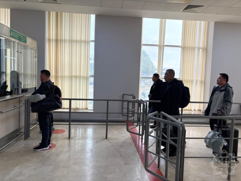Çinin 9, Hindistanın 6 vətəndaşı İrandan Azərbaycana təxliyə olunub