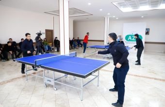 Dövlət qurumlarının əməkdaşları arasında stolüstü tennis yarışı keçirilib -