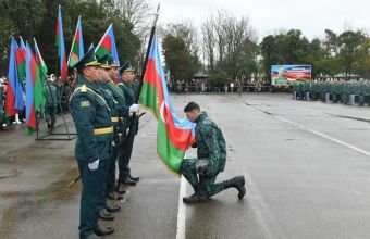 DSX-nın hərbi hissələrində əsgərlər and içib