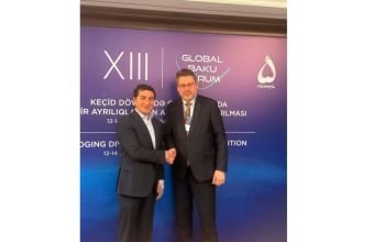 Hikmət Hacıyev Eduard Stiprays ilə görüşüb