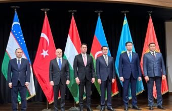 Hikmət Hacıyev TDT ölkələri rəhbərlərinin köməkçilərinin görüşündə iştirak edib