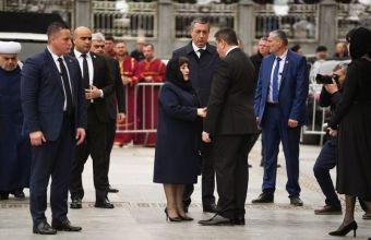 II İlya dəfn edilib, Azərbaycan rəsmiləri mərasimdə iştirak edib -